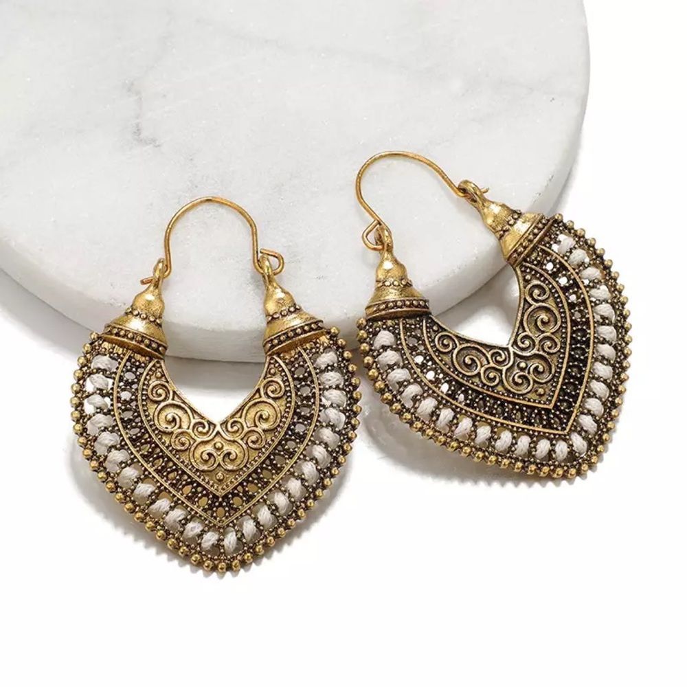 🌺Vintage Ethnic tribal crochet hoop Earring